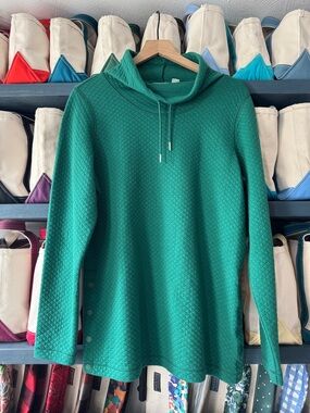 L.L. Bean Green Quilted Pullover Sweatshirt